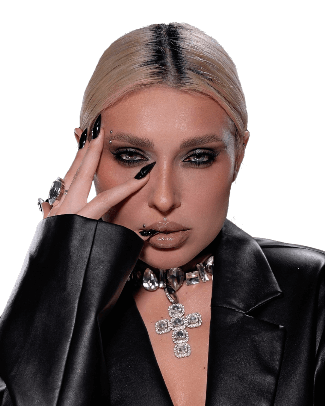 Angelina Sam - Beauty Expert